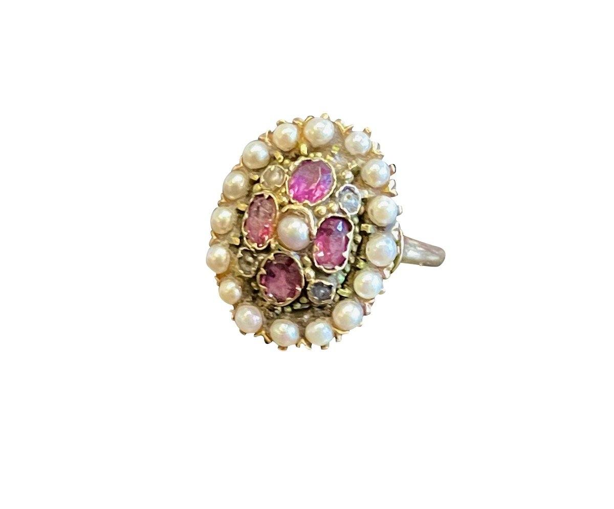19TH CENTURY VICTORIAN GOLD, AMETHYST, & PEARL RING