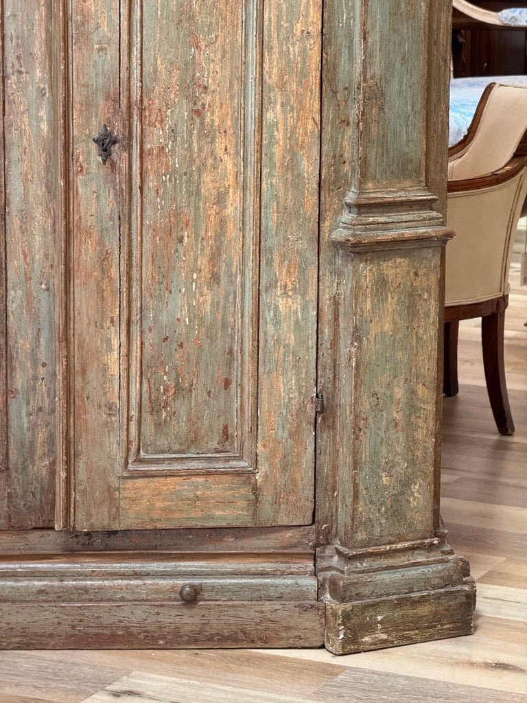 18th century Italian armoire, Tuscany - Helen Storey Antiques