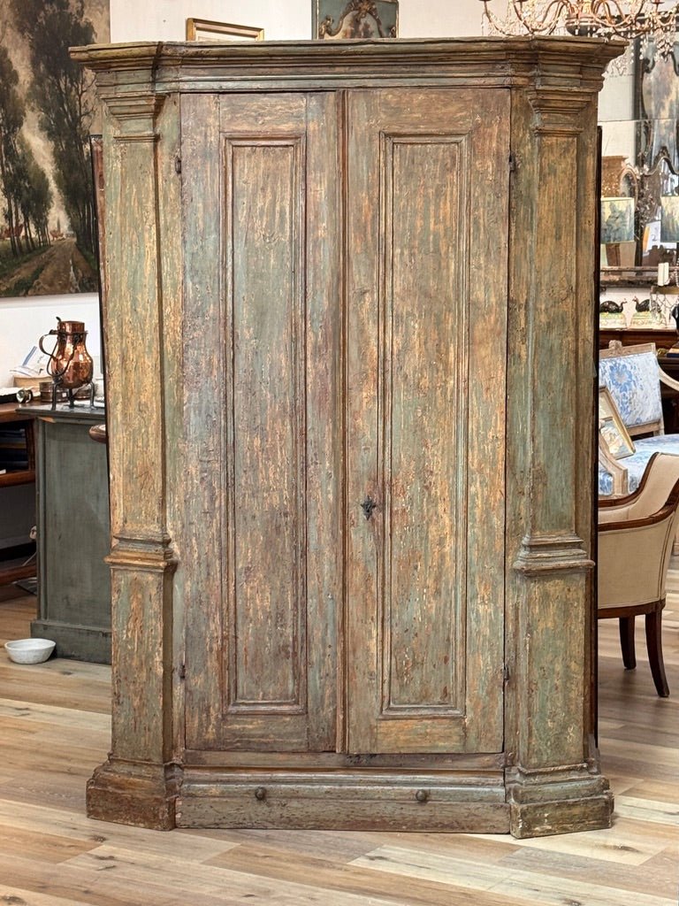 18th century Italian armoire, Tuscany - Helen Storey Antiques