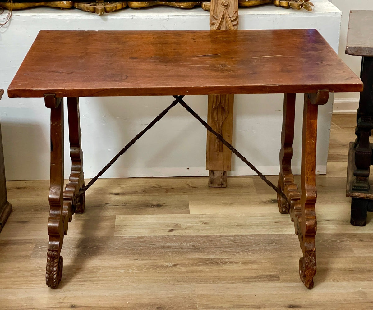 18th Century Spanish Walnut Tavern Table - Helen Storey Antiques