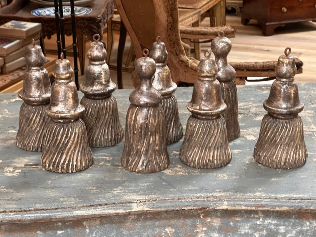 19th Century Eight French Carved Wood Silver Gilt Tassels Helen 19th-century-eight-french-carved-wood-silver-gilt-tassels-helen