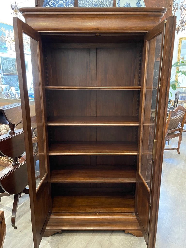 19TH CENTURY FRENCH LOUIS PHILIPPE WALNUT BOOKCASE - Helen Storey Antiques