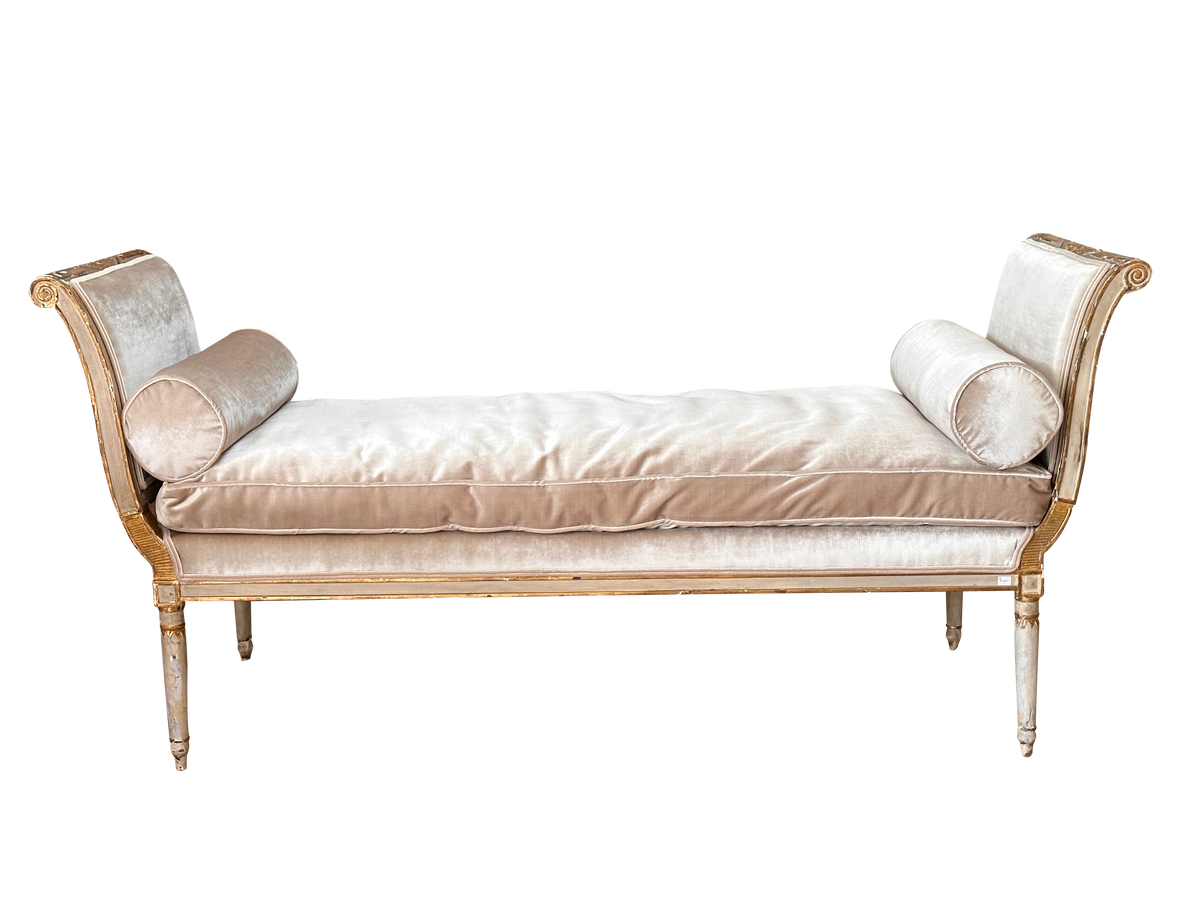 French Louis XV Style Daybed, Early 19th Century