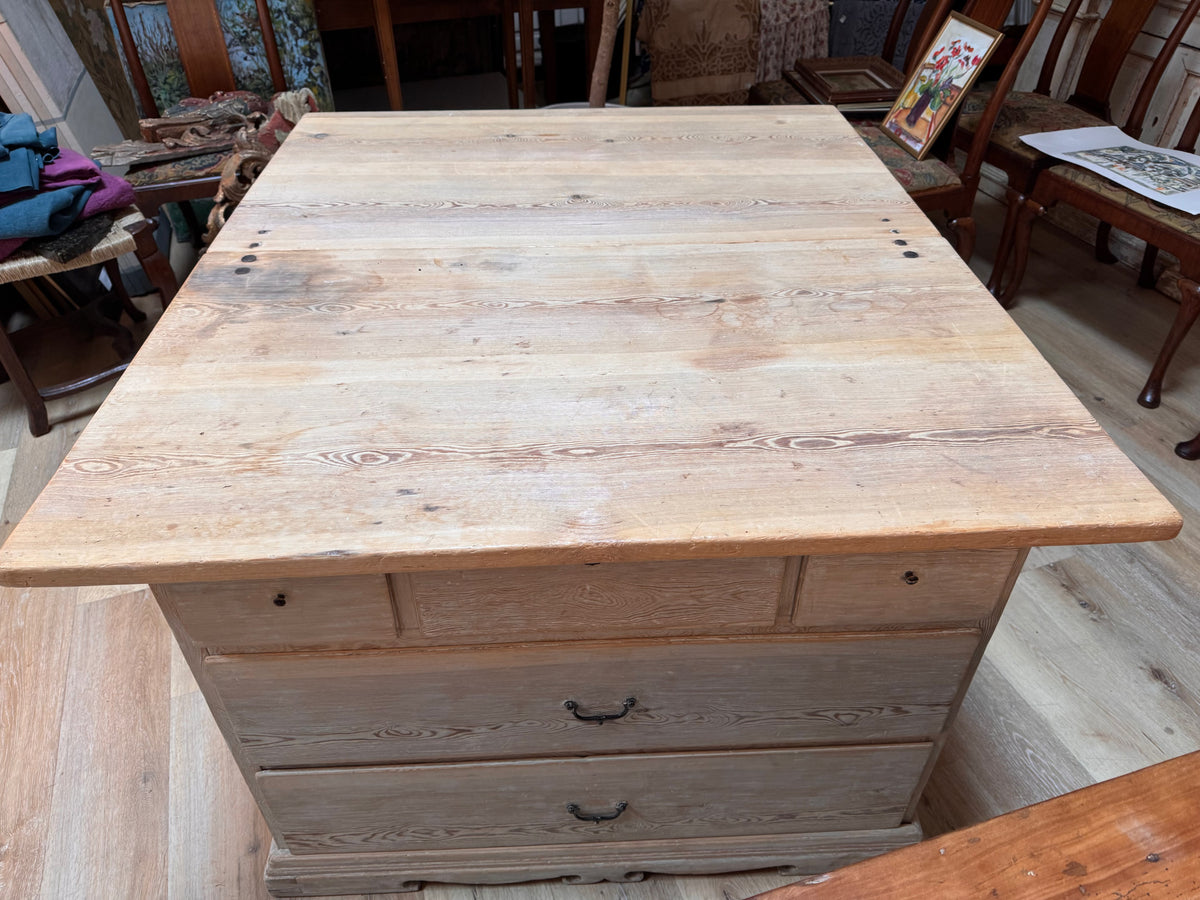 Late 18th-early 19th Century Swedish Pine Chest of Drawers with Table