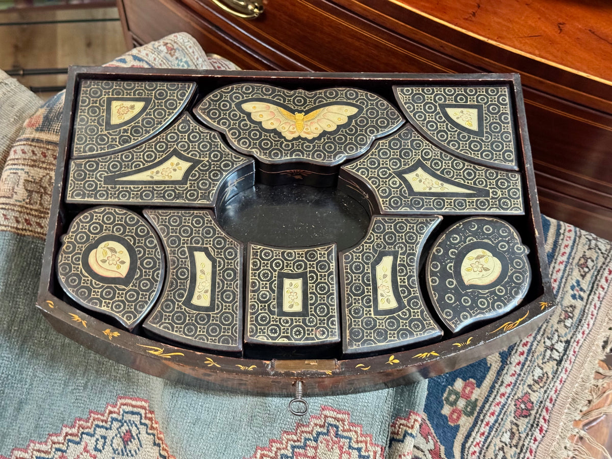 Chinese Export Lacquer Dressing or Vanity Mirror, 18th Century