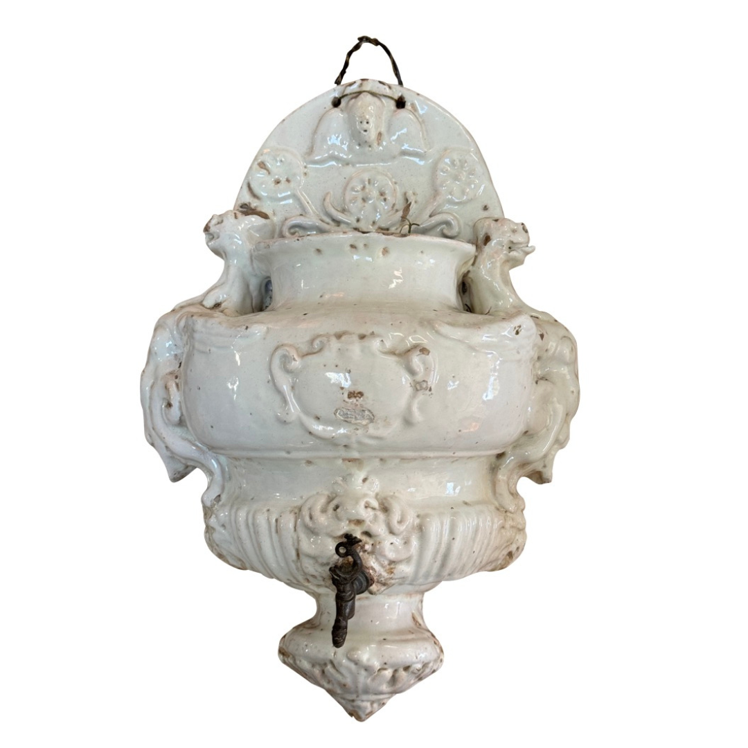 17th-18th Century White Ceramic Italian Lavabo