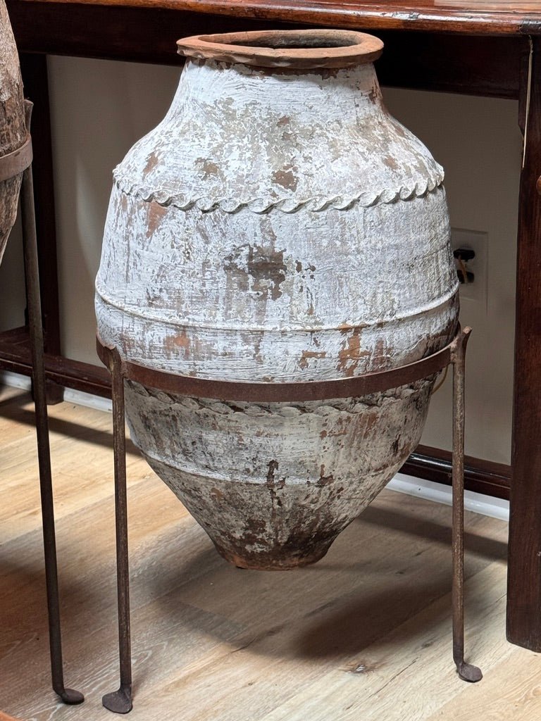 An 18th century Anatolian terracotta storage jar - Helen Storey Antiques