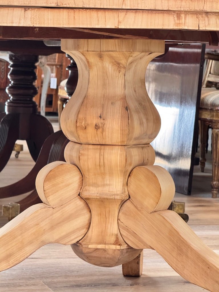Biedermeier fruitwood tilt top round breakfast table, 19th c - Helen Storey Antiques