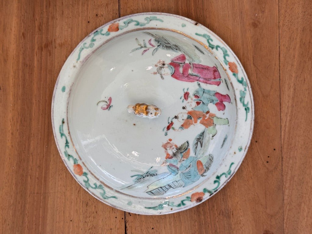 Chinese Porcelain Famille Rose Lidded Jar, Qing Dynasty 18th - 19th C. - Helen Storey Antiques