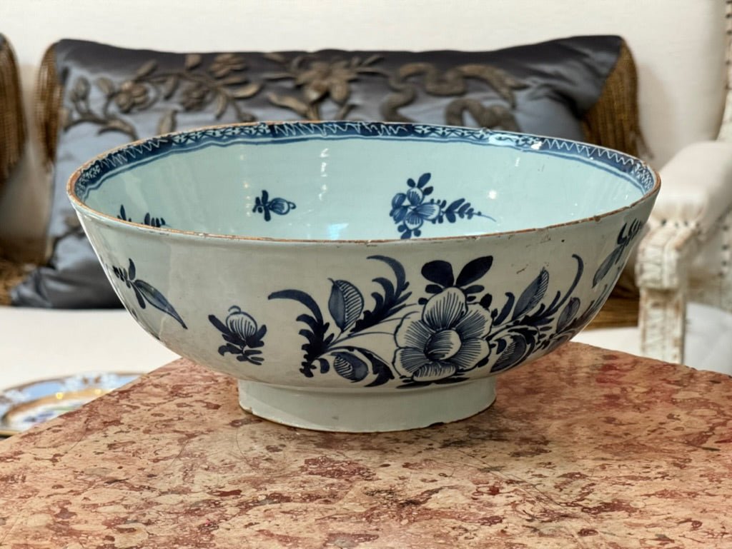 English Blue and White Delft Bowl, 18th Century - Helen Storey Antiques