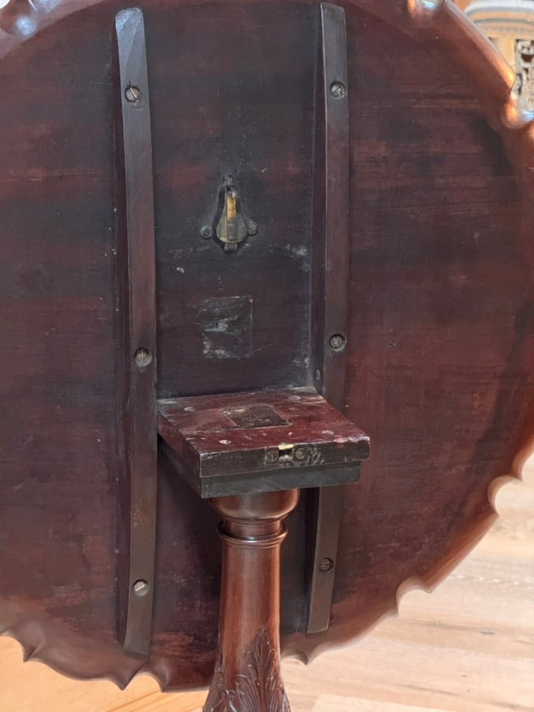 English Chippendale Mahogany Tilt - Top Table, 18th Century - Helen Storey Antiques