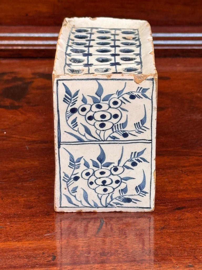 English Delft Flower brick, &quot;strawberry&quot; pattern, c. 1760 - Helen Storey Antiques