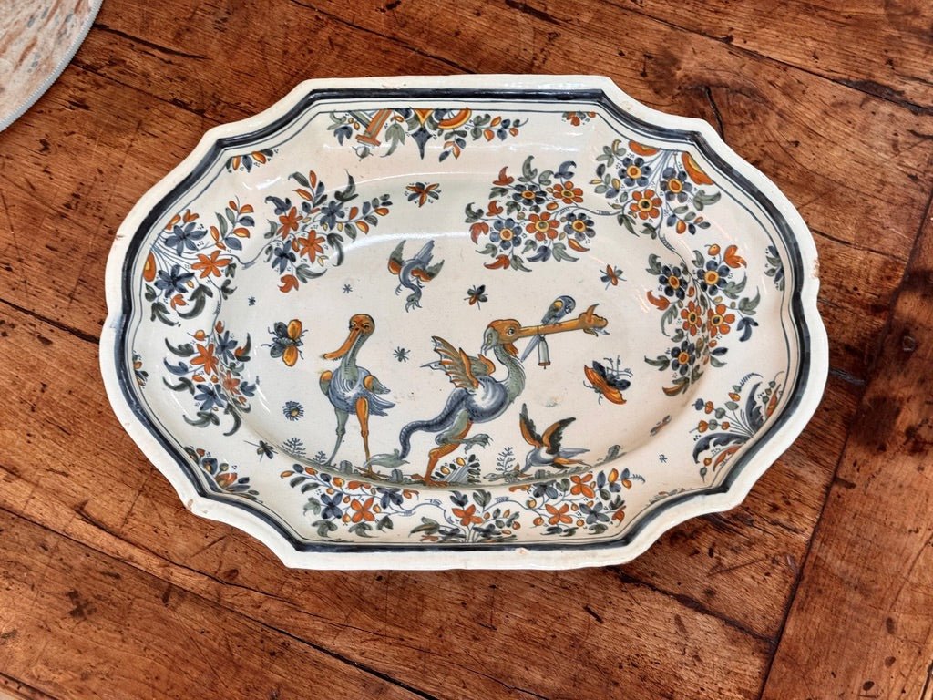 Faience Chinoiserie Dish Alcora Spain, c. 1735-1760 - Helen Storey Antiques