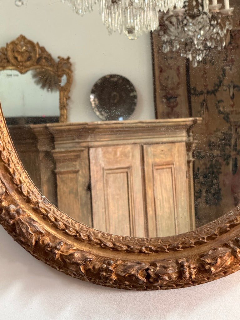 Finely carved Louis XIV period oval mirror, 18th century - Helen Storey Antiques