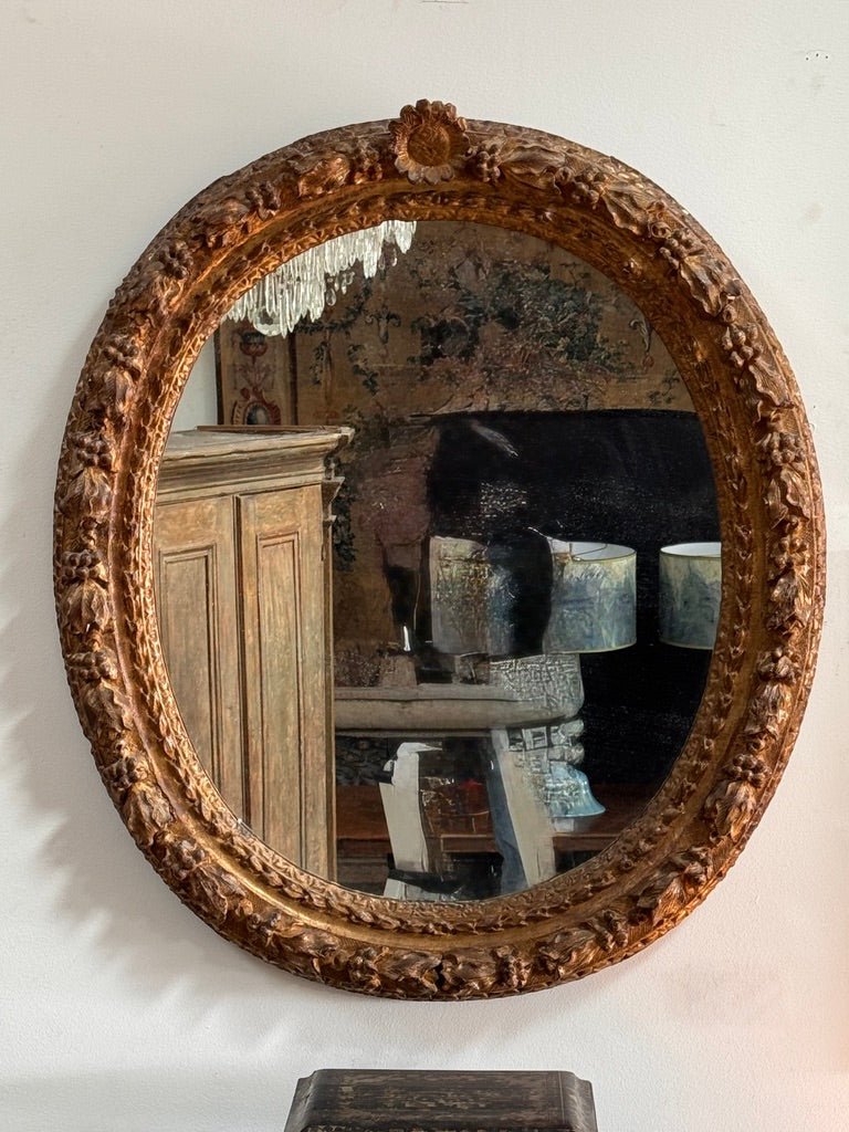 Finely carved Louis XIV period oval mirror, 18th century - Helen Storey Antiques