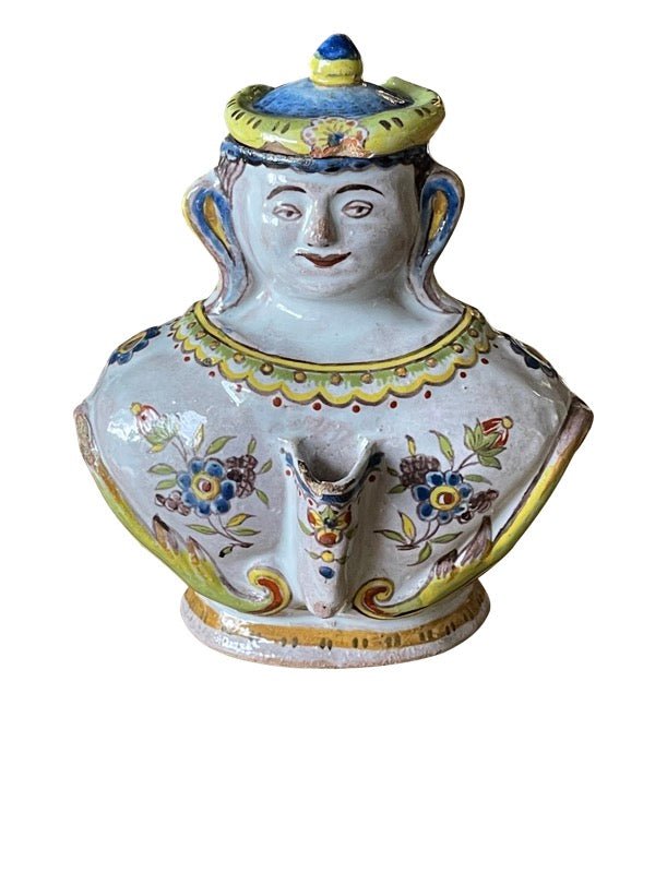 FRENCH 18TH CENTURY FAIENCE FIGURAL SERVING PIECE