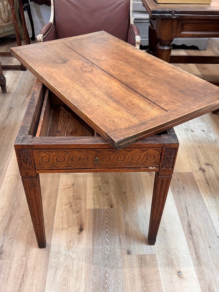 French Louis XVI Folding table, late 18th century, walnut - Helen Storey Antiques