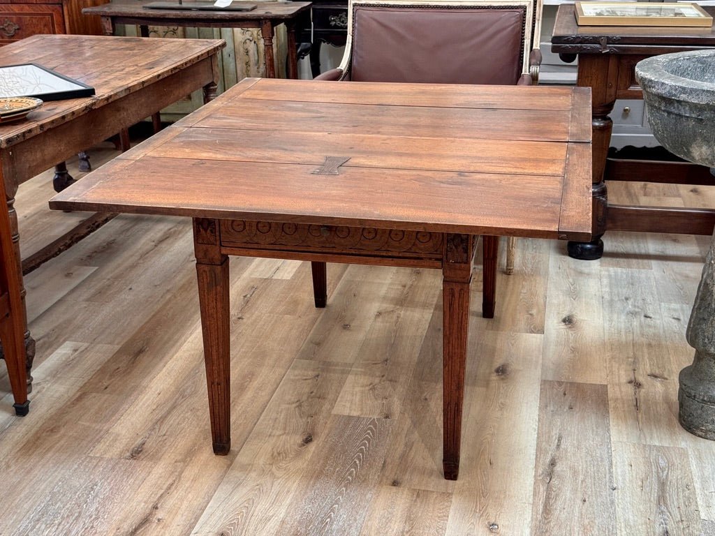 French Louis XVI Folding table, late 18th century, walnut - Helen Storey Antiques