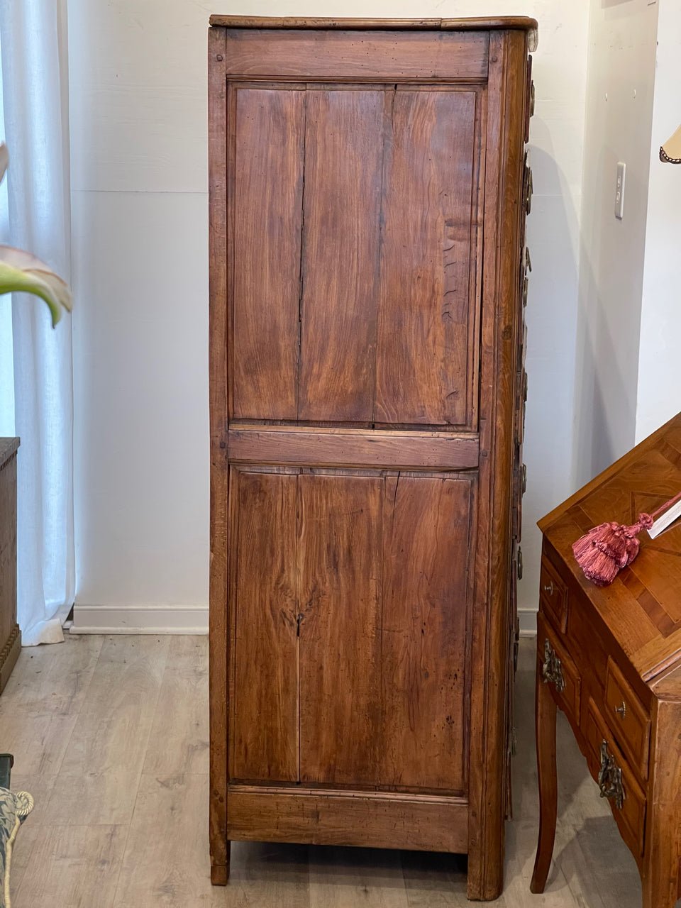 FRENCH PROVINCIAL BEECHWOOD SEMANIER, EIGHT DRAWERS - Helen Storey Antiques