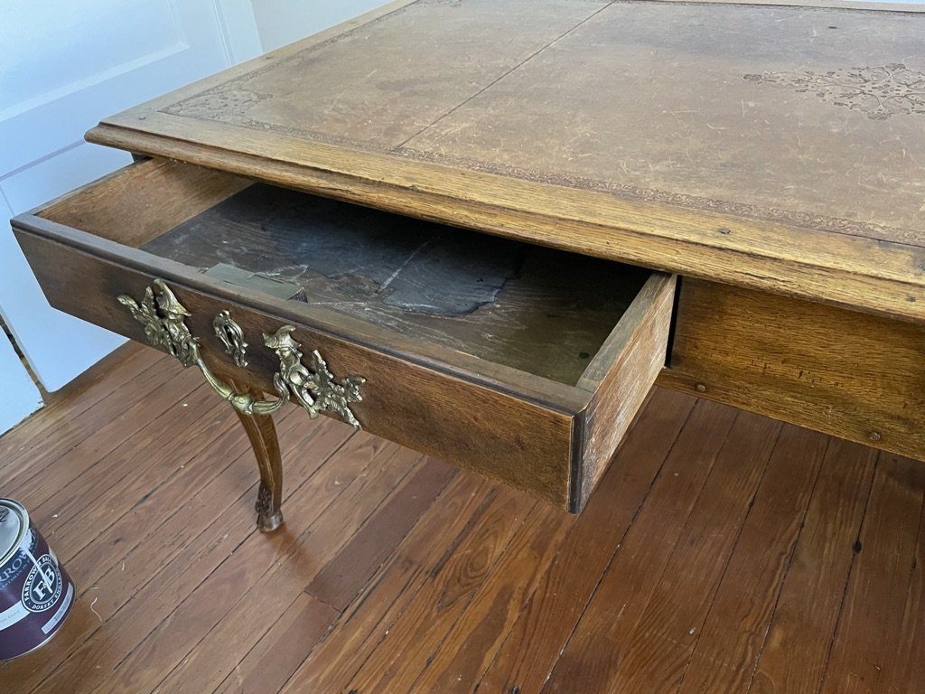 French PROVINCIAL Desk - BUREAU PLAT - Louis XV Style, 19TH CENTURY - Helen Storey Antiques