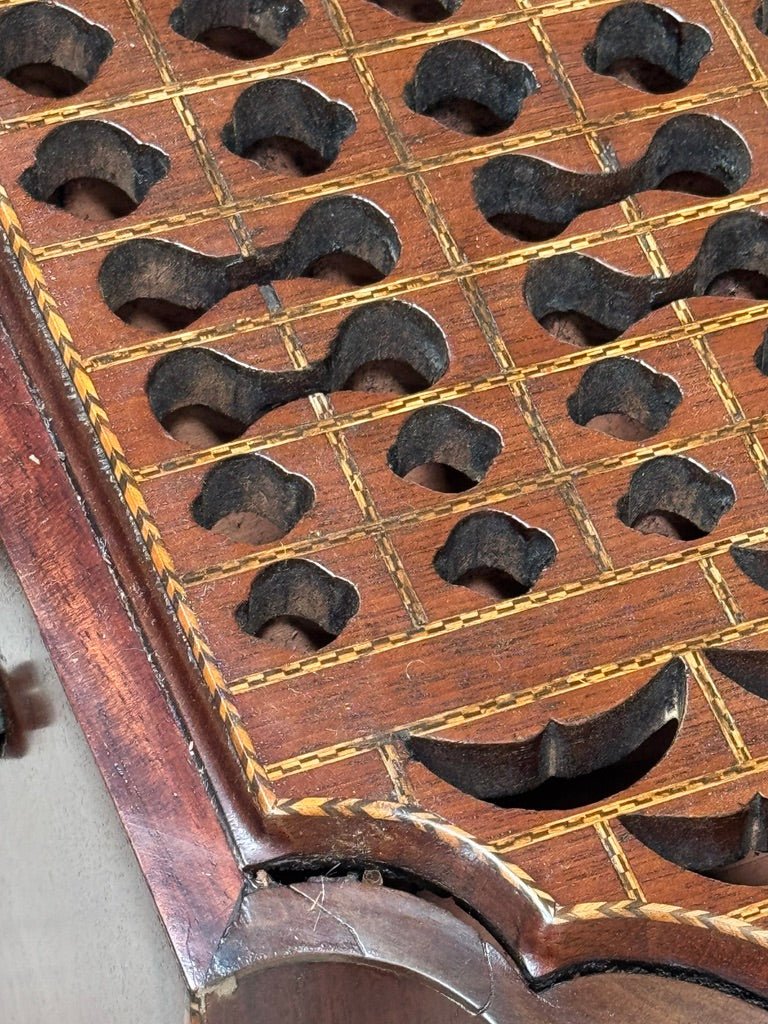 Georgian English Mahogany Knife Box w/ Brass Mounts, c. 1800 - Helen Storey Antiques