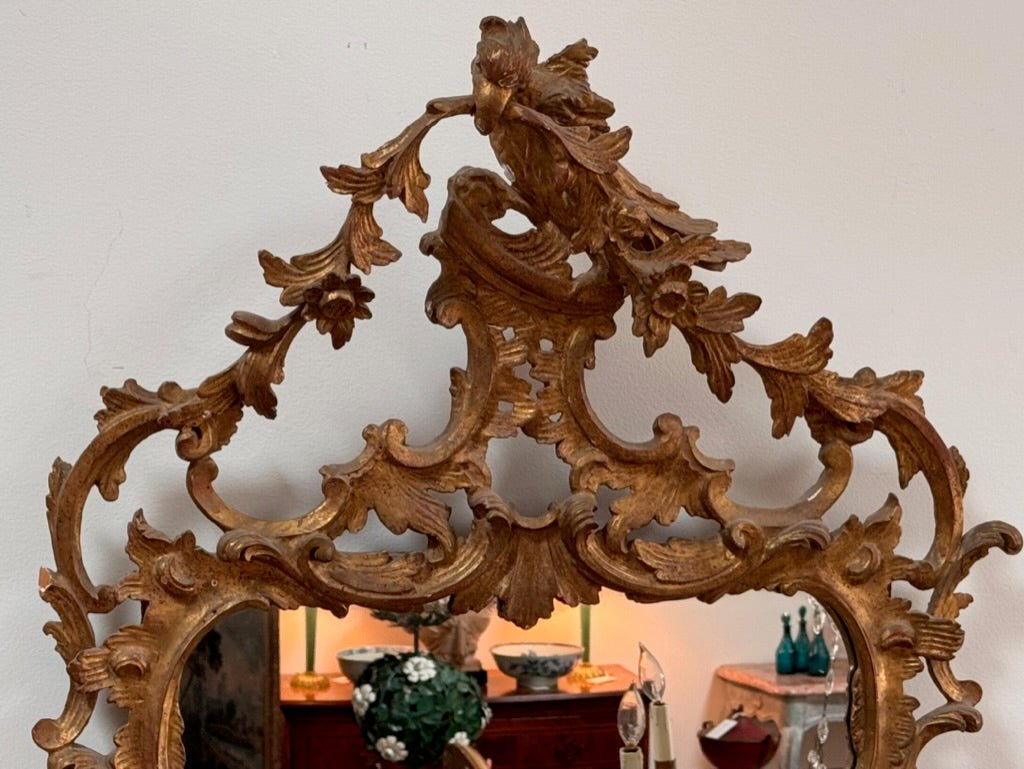 Georgian Mirror with bird crest, c. 1750 - Helen Storey Antiques