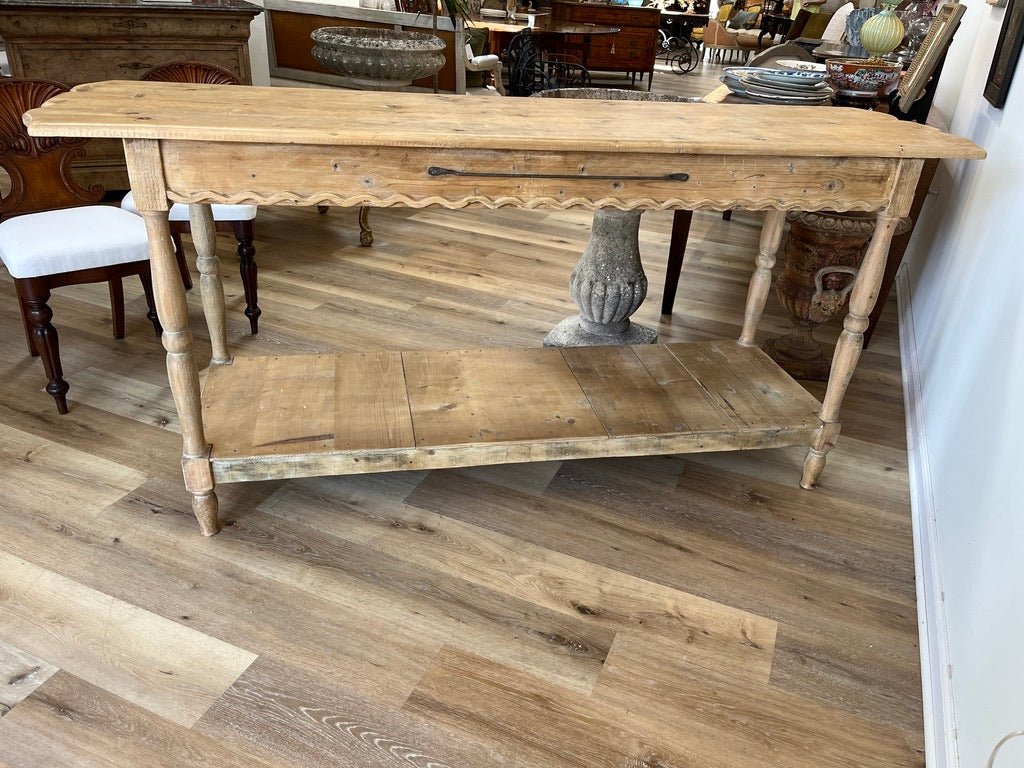 Italian Console Draper’s Table in Pine, Kitchen Island - Late 19th Century - Helen Storey Antiques