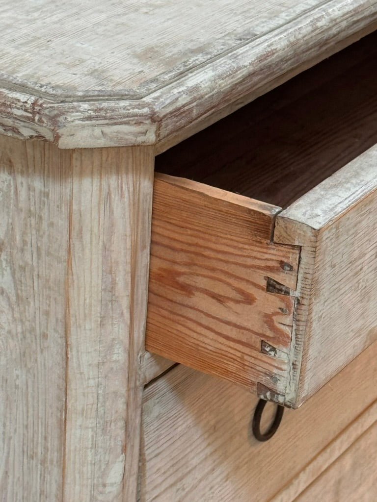 Late 18th century Swedish Gustavian chest with four drawers - Helen Storey Antiques