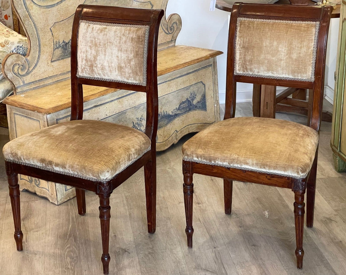 LATE 18TH - EARLY 19TH CENTURY PAIR OF FRENCH DIRECTOIRE MAHOGANY SIDE CHAIRS - Helen Storey Antiques