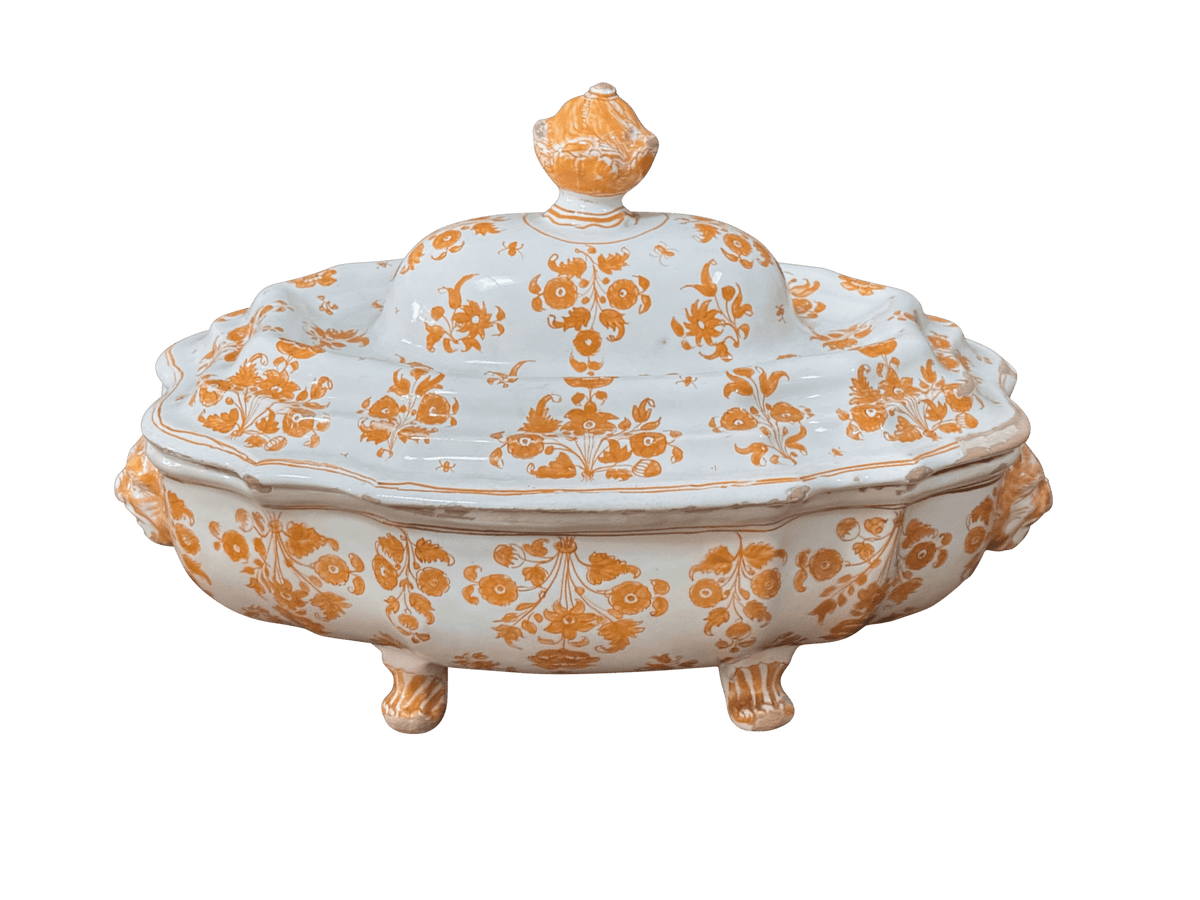 Moustiers Faience footed tureen and cover, c. 1760. - Helen Storey Antiques