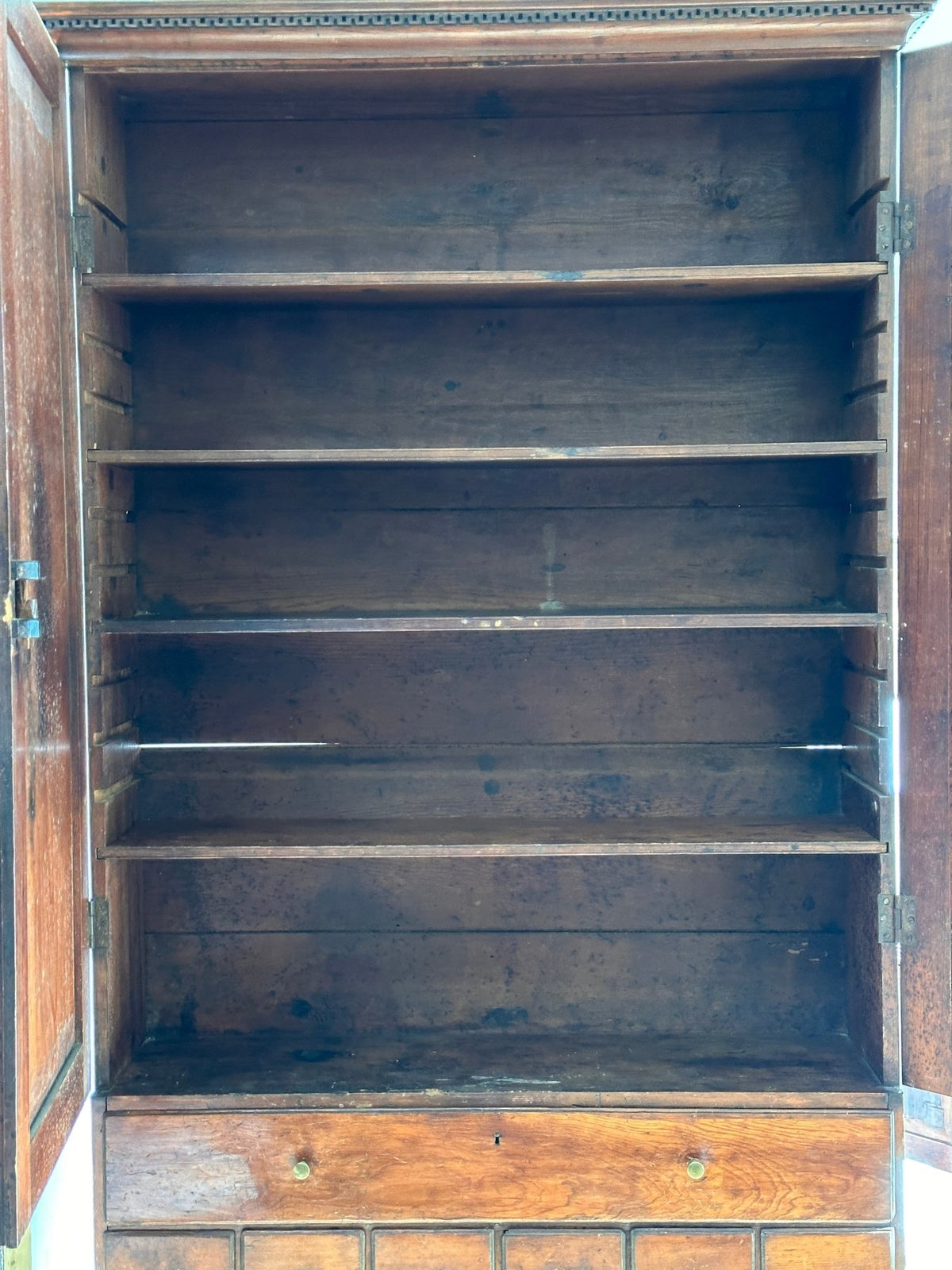 Rare Virginia, Richmond School, Yellow Pine Apothecary Cupboard, 1790 - 1820 - Helen Storey Antiques