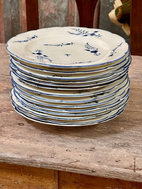 Set of 14 French 18th Century Porcelain Chantilly Blue Spring Plates ...