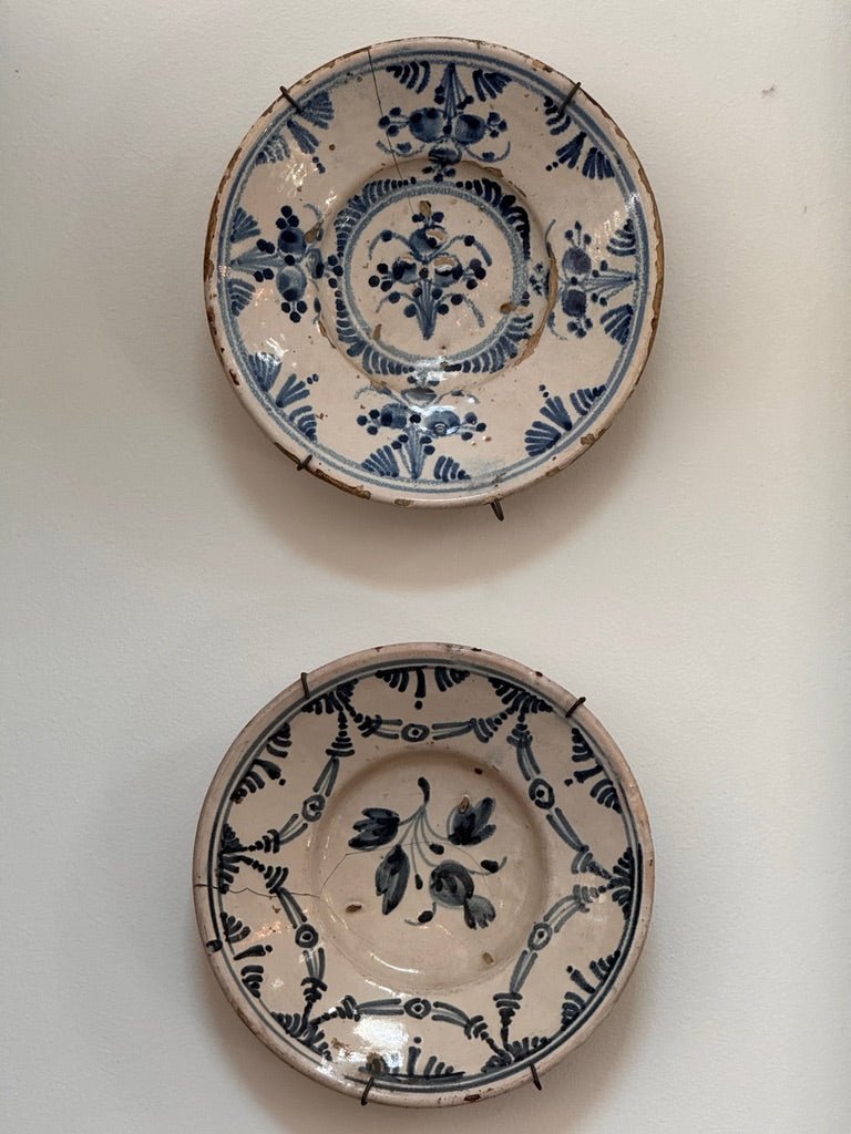 Set of Four Rare Spanish Tin-Glazed plates 18th C. - Helen Storey Antiques
