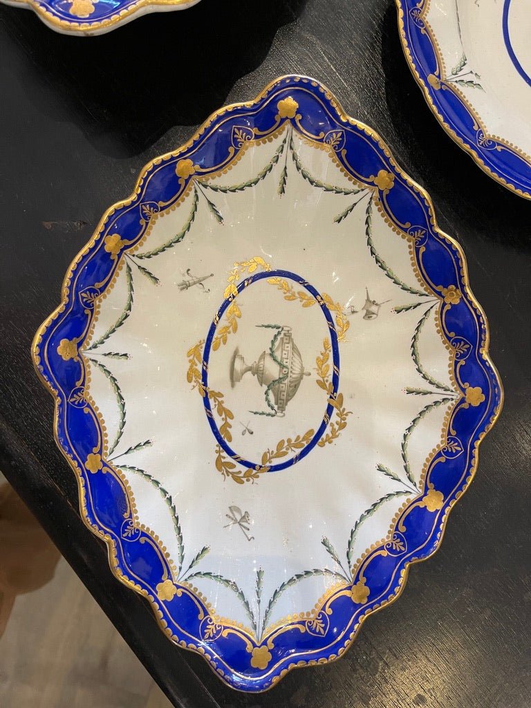 THREE CHELSEA - DERBY PORCELAIN PIECES - Helen Storey Antiques