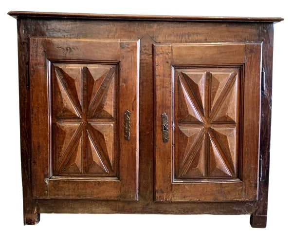 17TH CENTURY FRENCH WALNUT BUFFET or Cabinet