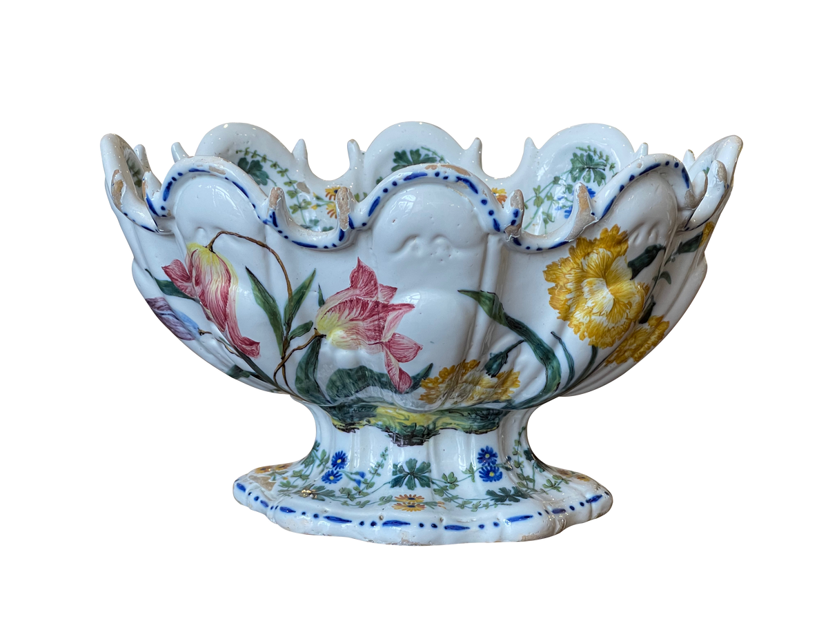 19th Century Ribbed Floral Italian Footed Tin-Glaze Bowl