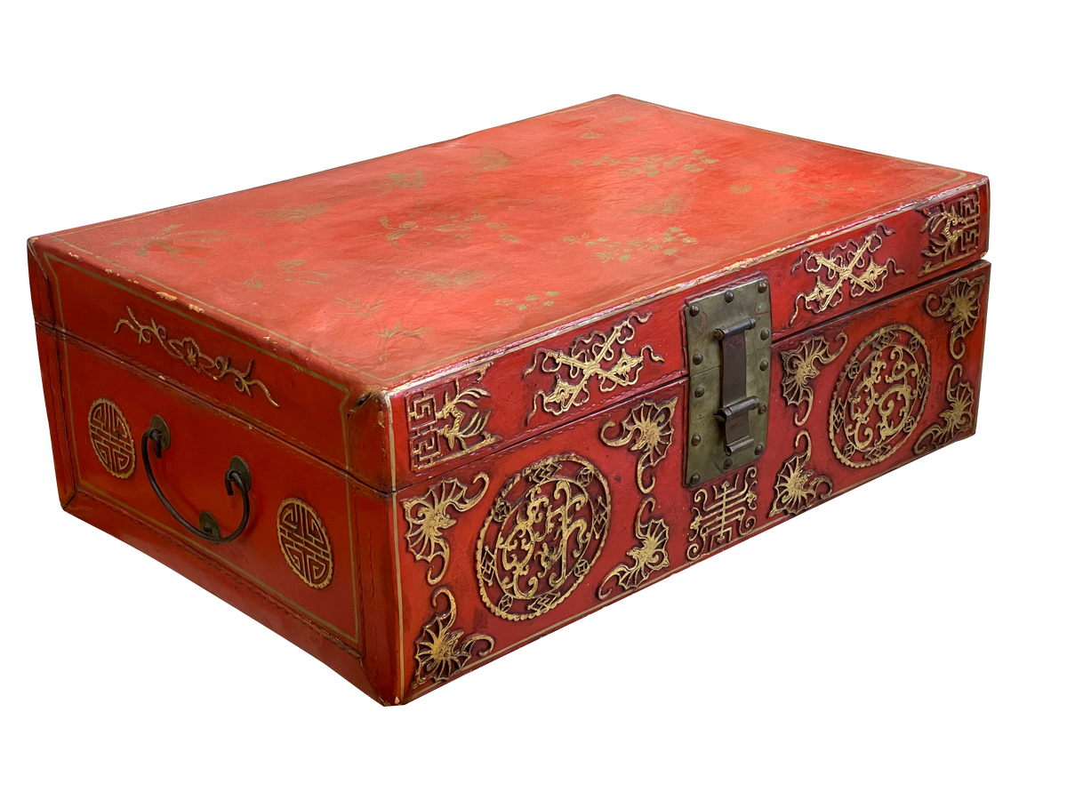Late 18th Century Chinese Export leather covered wood trunk